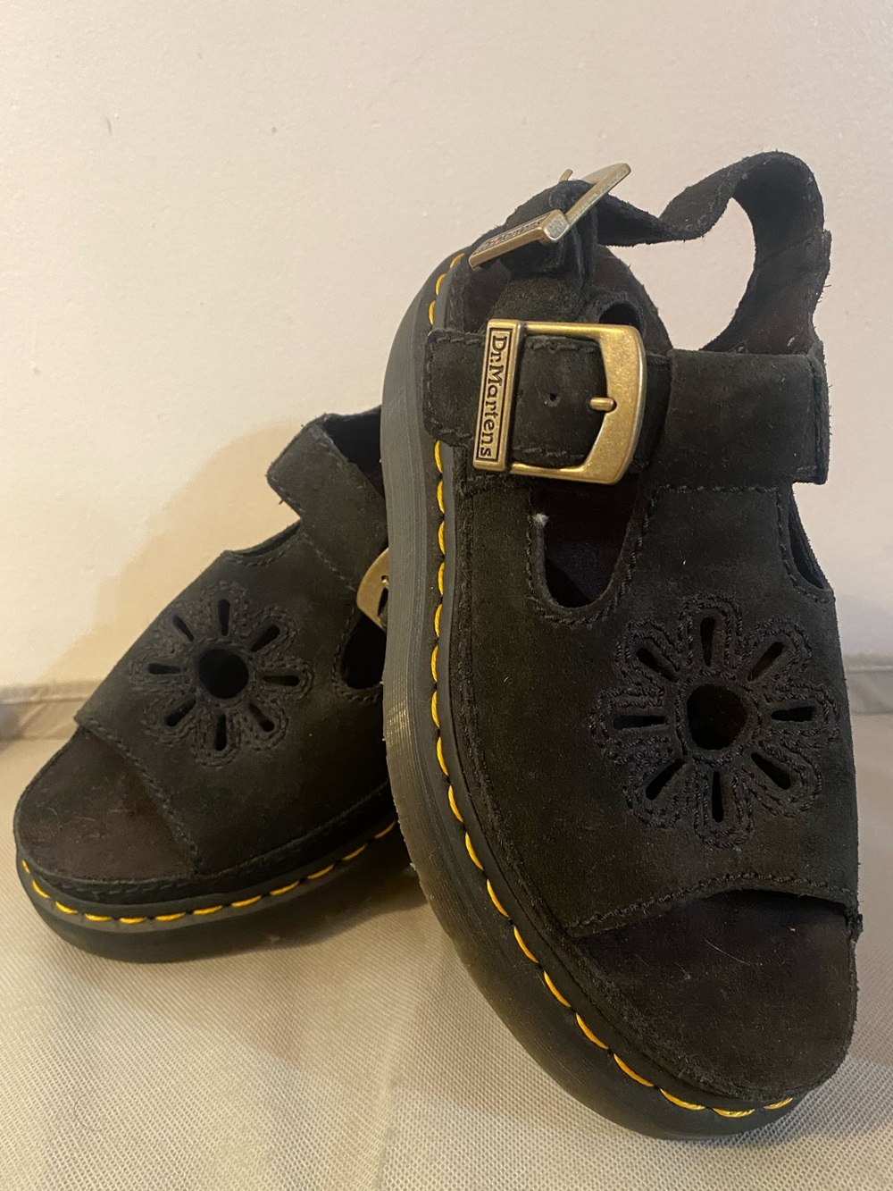 Doc Martens’ sandal - Picture 2 of 3